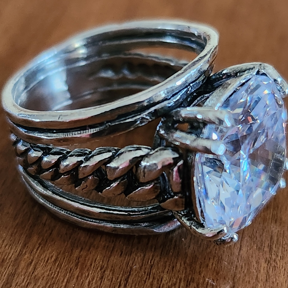 JEAN Rachel Ring Curb Chain Detail S